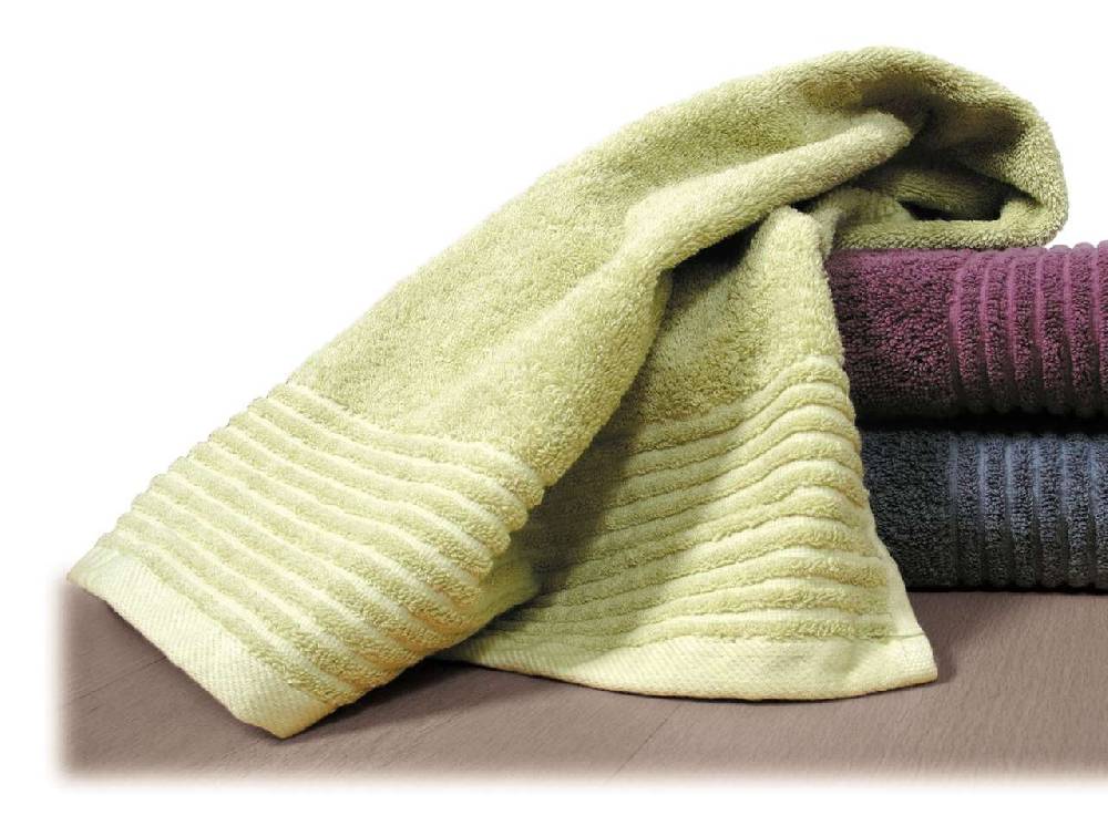 purenature Walkfrottier towel made of organic cotton, cuddly and fluffy Outlet