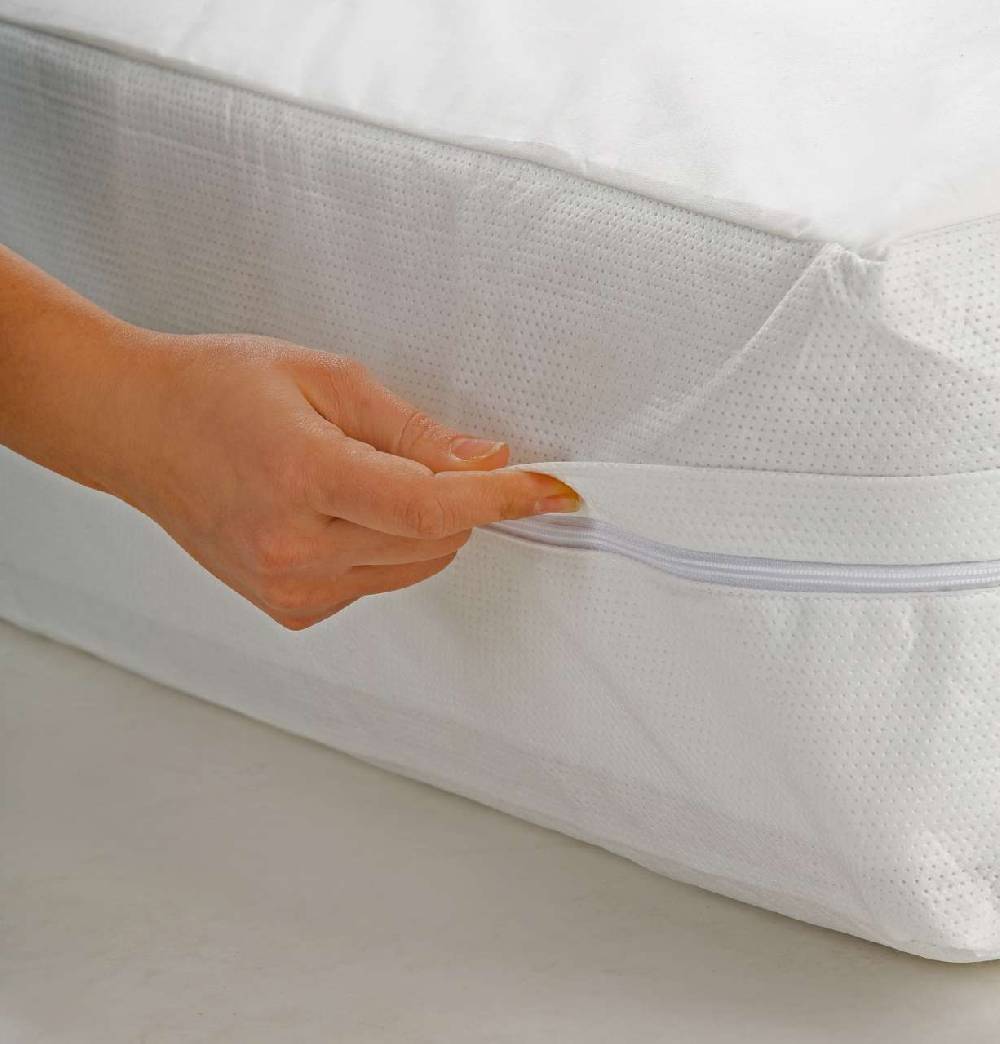 pulmanova Anti-allergic Mattress Cover Räumungsverkauf