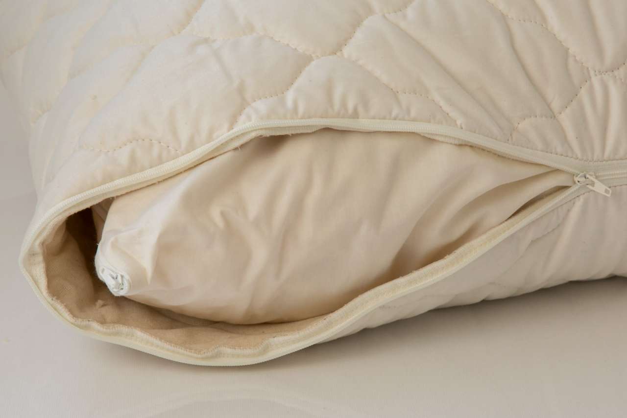 purenature PureNature latex flock pillow with quilted organic cotton cover Wochenangebot
