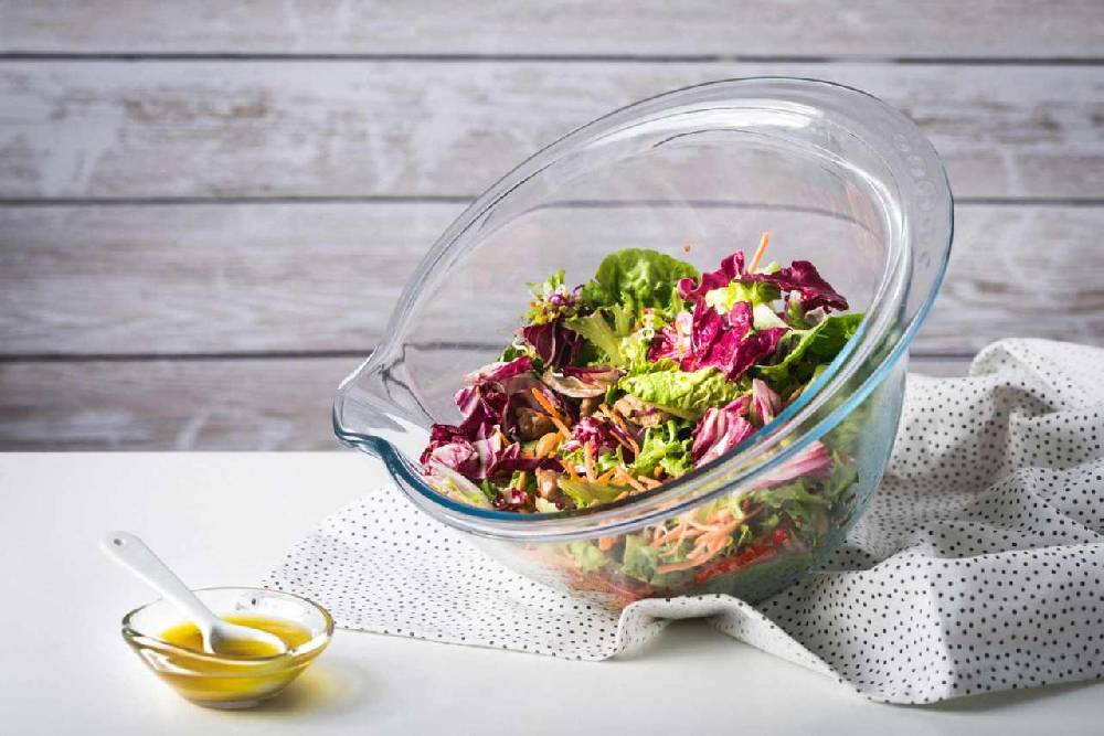 pyrex Pyrex bowl made of thick-walled borosilicate glass with wide spout & handle Vierteljährliche Förderung