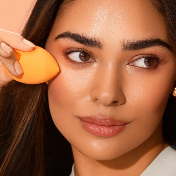 Real Techniques Miracle Complexion Sponge and Case Angebote