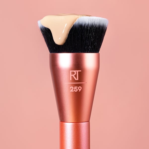 Real Techniques Glow Round Base Makeup Brush Lagerräumung