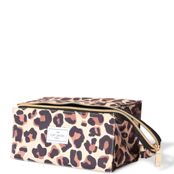 The Flat Lay Co. Open Flat Box Bag - Leopard Print Angebote