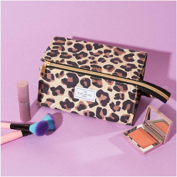 The Flat Lay Co. Open Flat Box Bag - Leopard Print Angebote