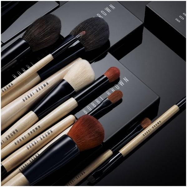 Bobbi Brown Eye Shadow Brush Outlet