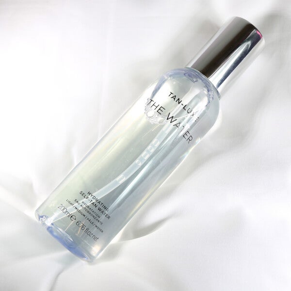 Tan-Luxe The Water Hydrating Self-Tan Water 200ml - Medium Super Rabatt