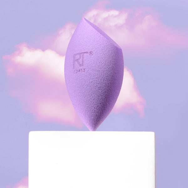 Real Techniques Sunrise To Sunset Miracle Concealer Sponge Online
