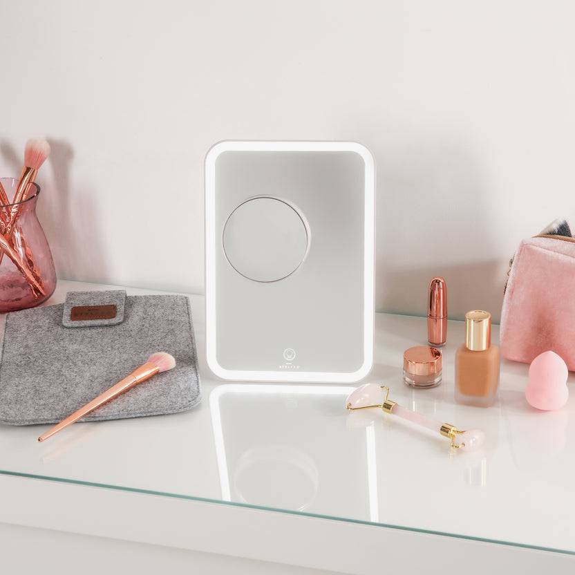 STYLPRO Glow & Go Travel Mirror im Angebot