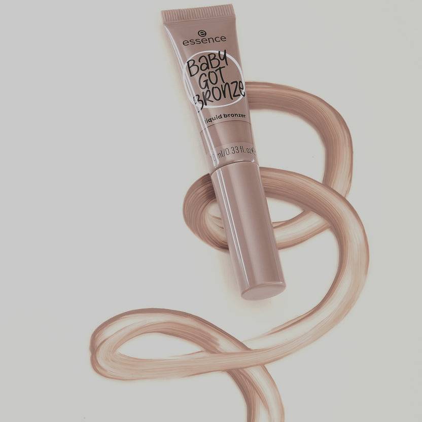 Essence BABY GOT BRONZE liquid bronzer (10ml) Auslauf