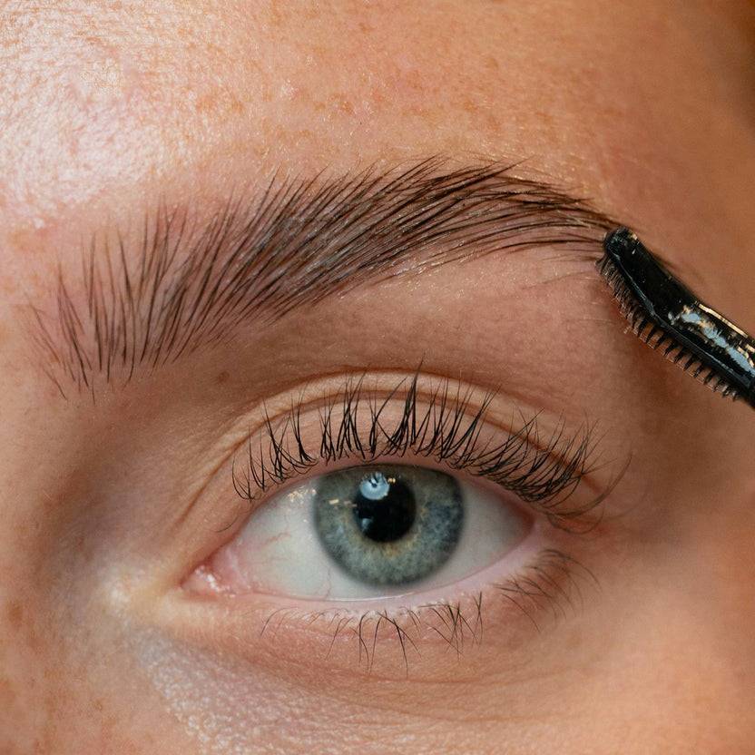 LH Cosmetics The brow wax (78ml) im Angebot