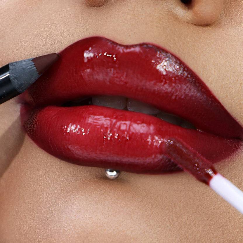 Glamlite Cosmetics Ghost Face™ x Glamlite Blood Lip Kit Fabrikladen