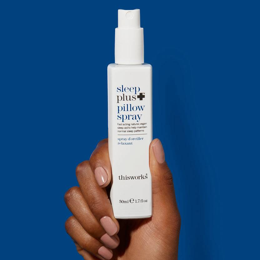 This Works Sleep Plus Pillow Spray (50ml) Versandkostenfrei