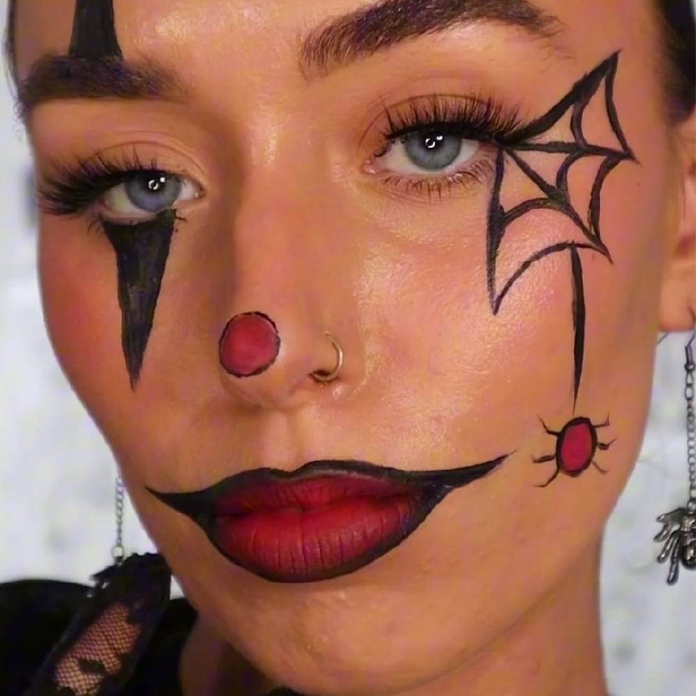 Strong Cosmetics Halloween-Bundle Angebote