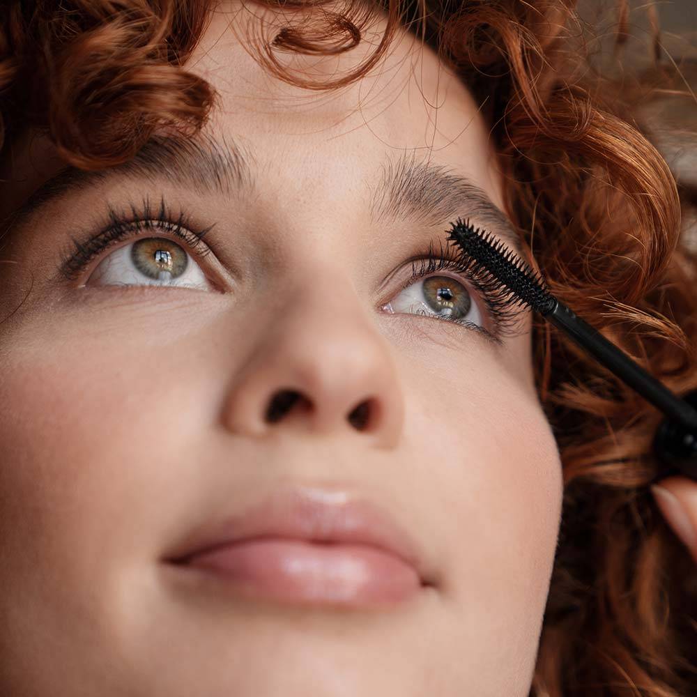 Strong Cosmetics Mascara Definition Blitzverkäufe