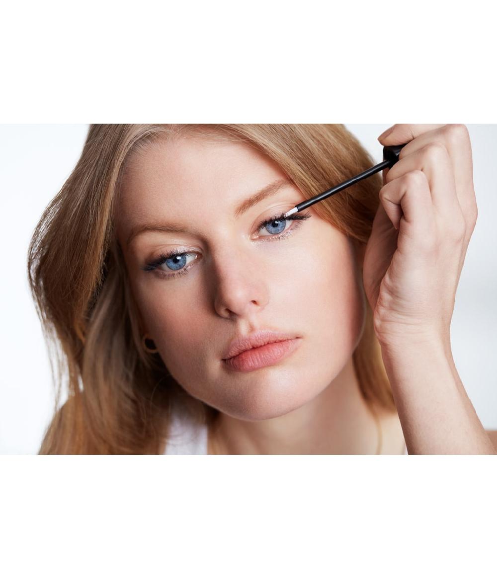 M2 BEAUTÉ EYELASH AWAKENING SERUM Auslauf